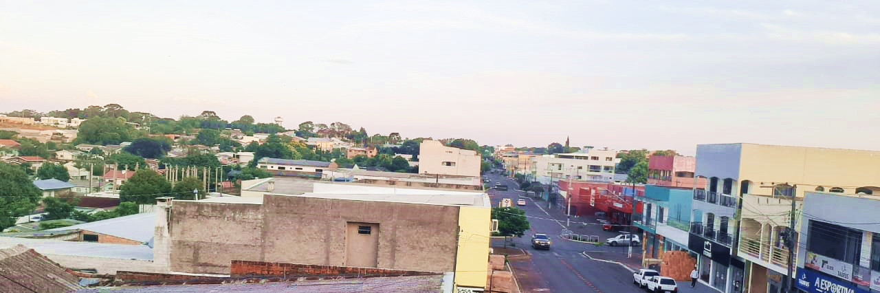 Av. Maximiliano Vicentin